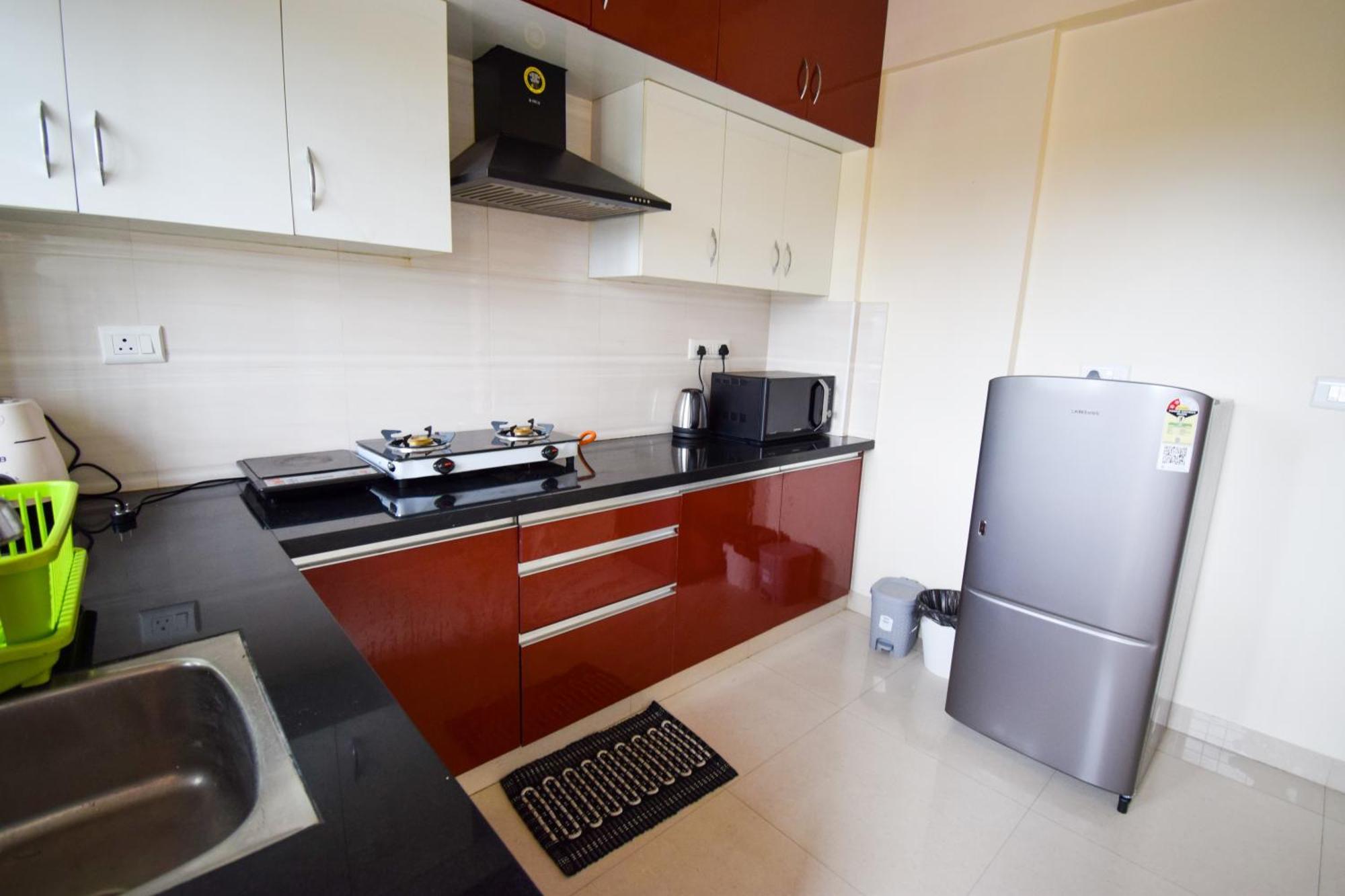 Staymazing-1,2 & 3 Bhk Ac Apartments In Hebbal-5Mins To Manyata-30Mins To Airport Бангалор Экстерьер фото