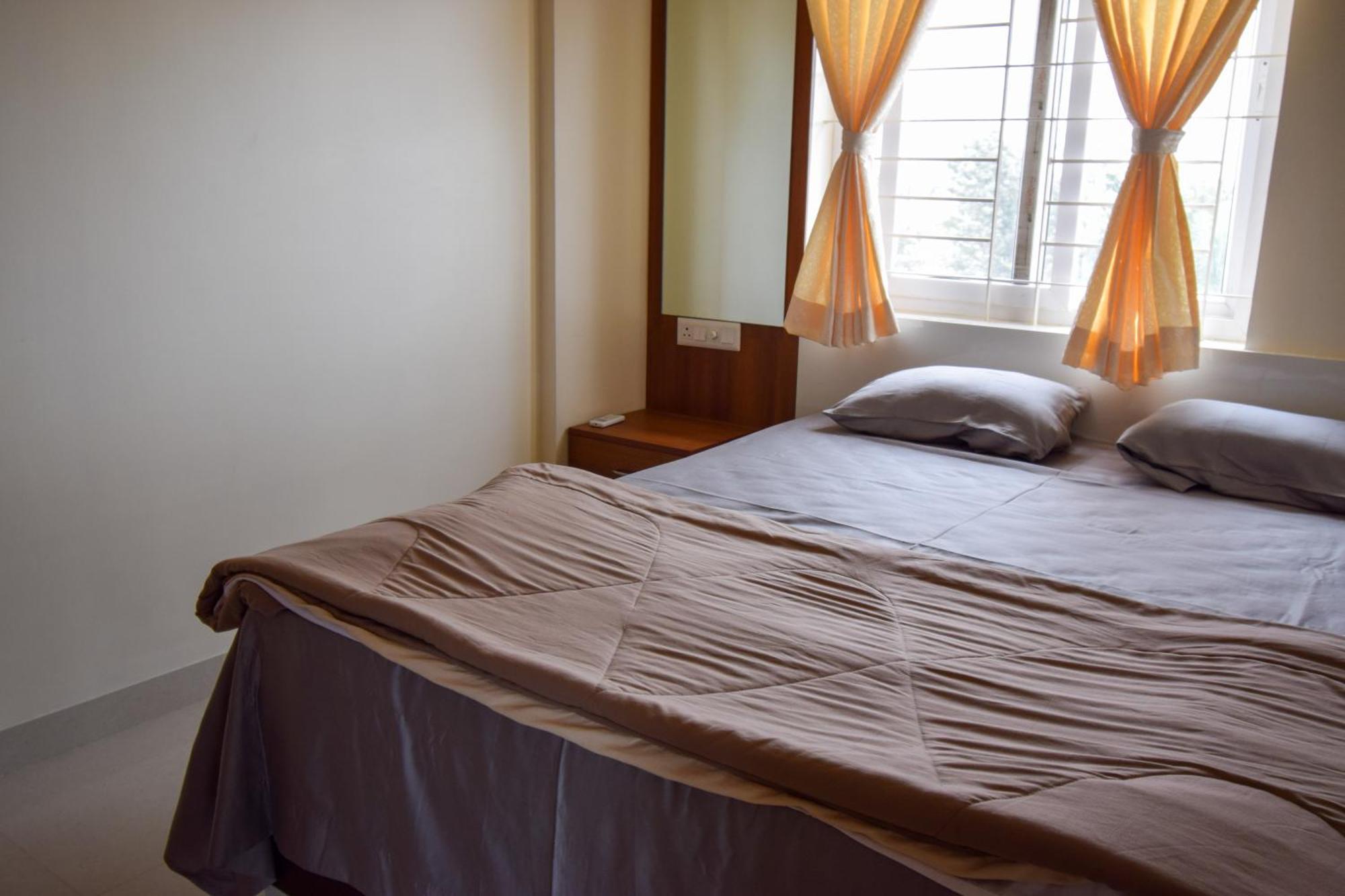 Staymazing-1,2 & 3 Bhk Ac Apartments In Hebbal-5Mins To Manyata-30Mins To Airport Бангалор Экстерьер фото